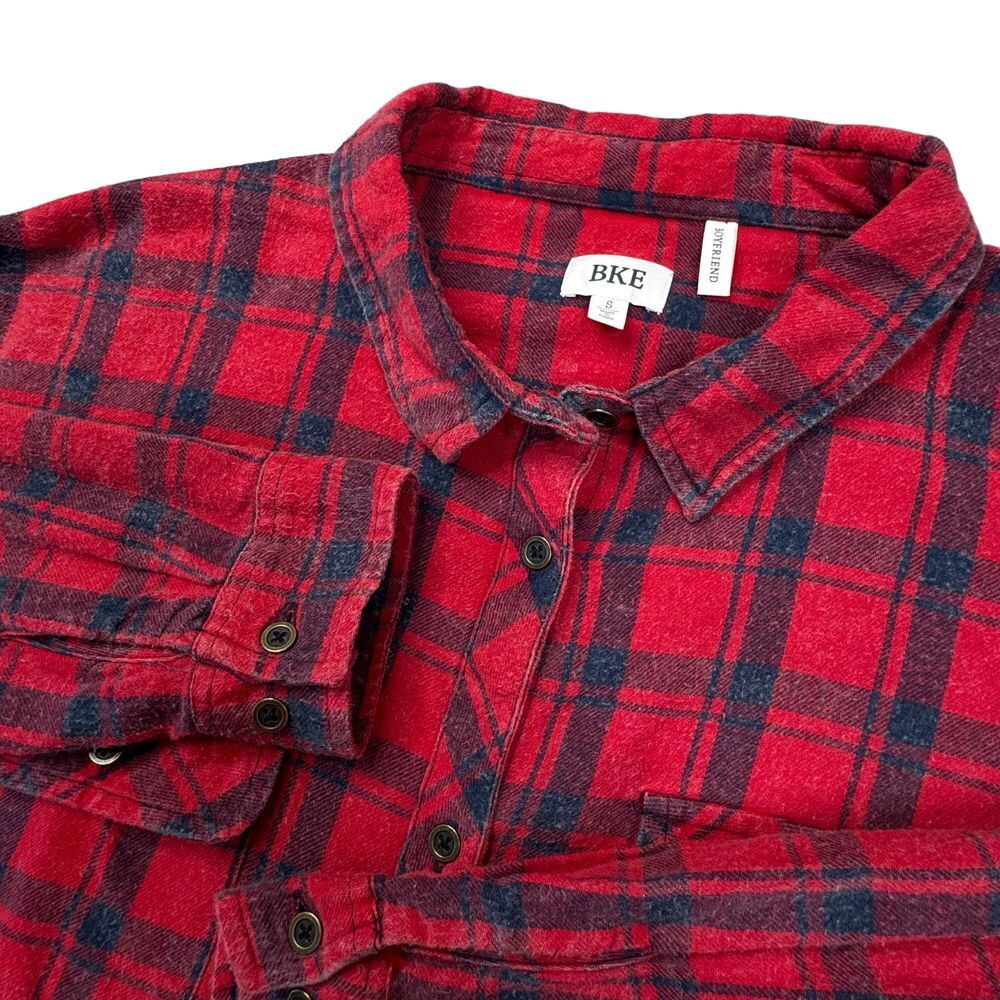 BKE Buckle Boyfriend Shirt Women's Size‎ Small Flannel Plaid Long Sleeve